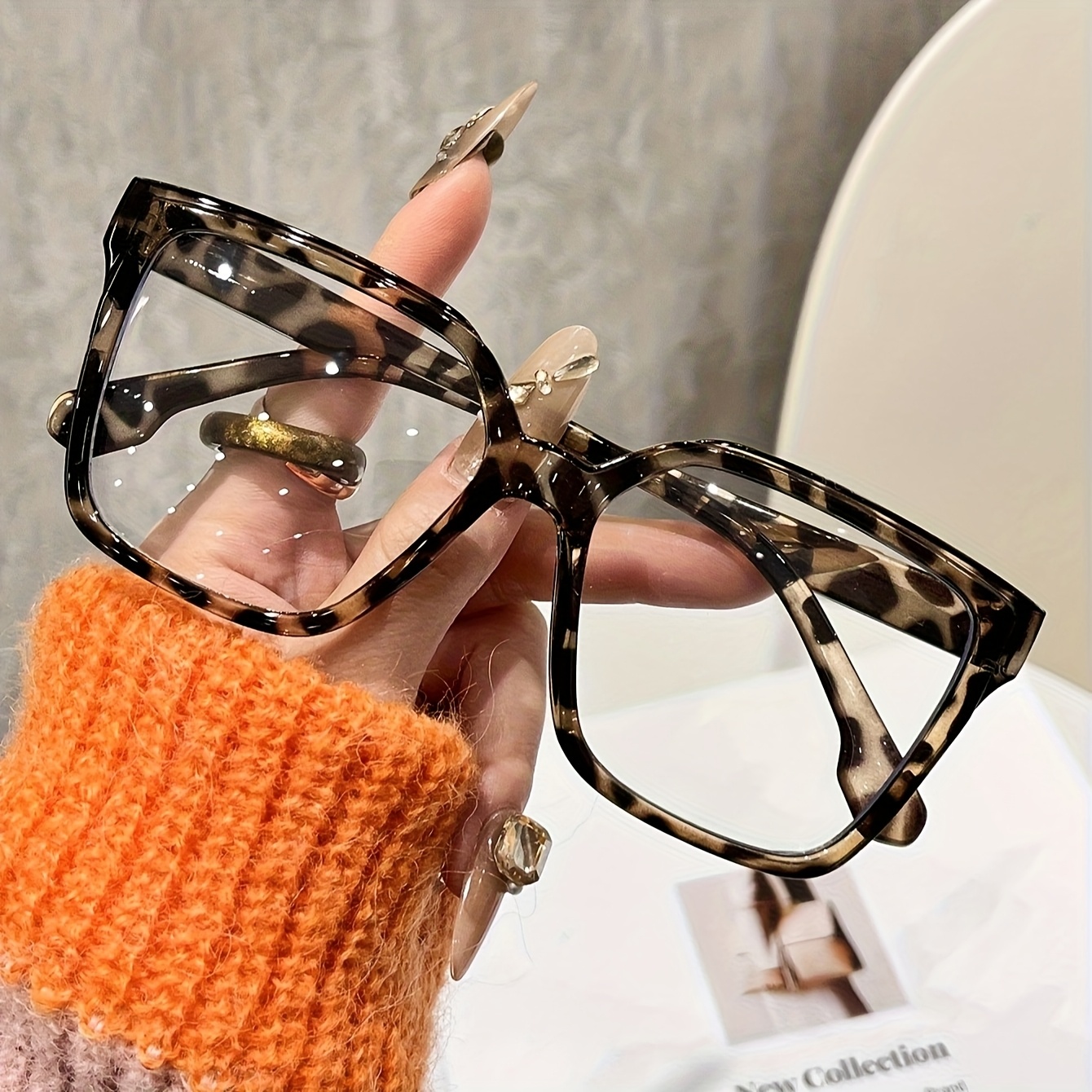 1 Pair Women's Large Square Tortoiseshell Tortoise Print Glasses - Oversized Round/ Compatible Frames, Non- Bohemian Tortoise Eyewear With Plastic Hinges & Cloth, Tortoise Frame Glasses For