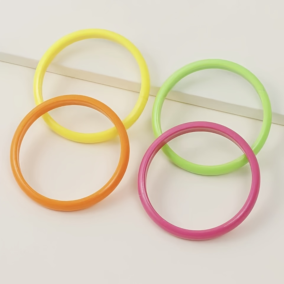 E-shop Set mit 4 Armbändern, Party Kunststoff Perlen Armbänder und Schmuck Zubehör, geeignet für 80er bis 90er Themen Geburtstagsfeier Dekorationen,