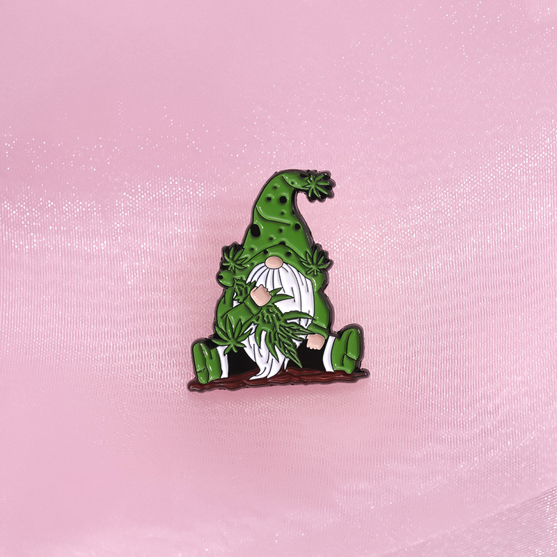 TEMU Film And Television Peripheral Pin Fun Old Alloy Badge