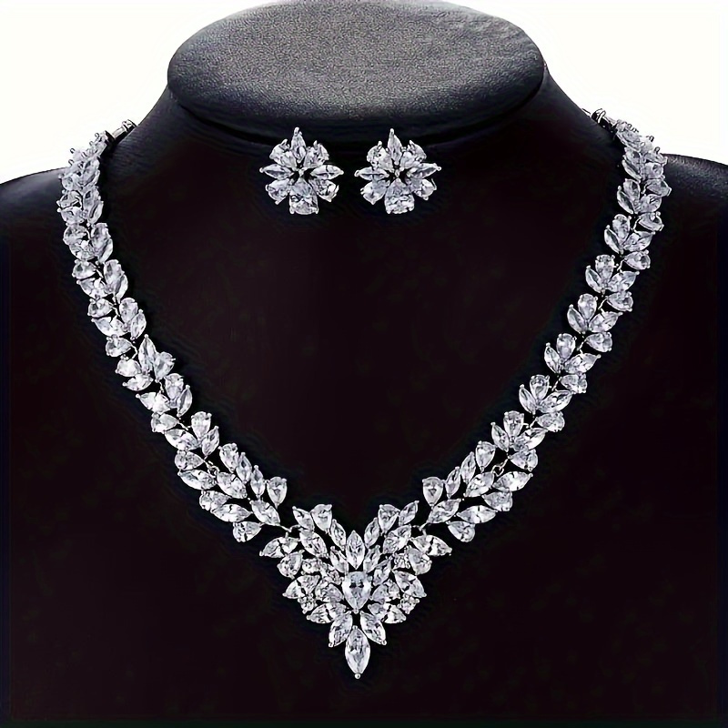 925 sterling silver moissanite necklace earrings luxurious vintage boho style ideal gift for girlfriend mothers day birthday wedding gift box included daily wear jewelry vintage boho style durable jewelry Product details 2