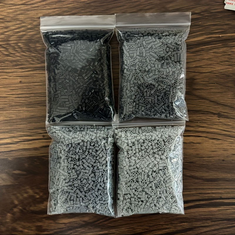 TEMU 4 Bolsas (8000 piezas) de Mini Cuentas Fundidas de Agujero Grande - 2.6mm Aptas para Fabricación de Joyería DIY, de Píxeles y Manualidades de