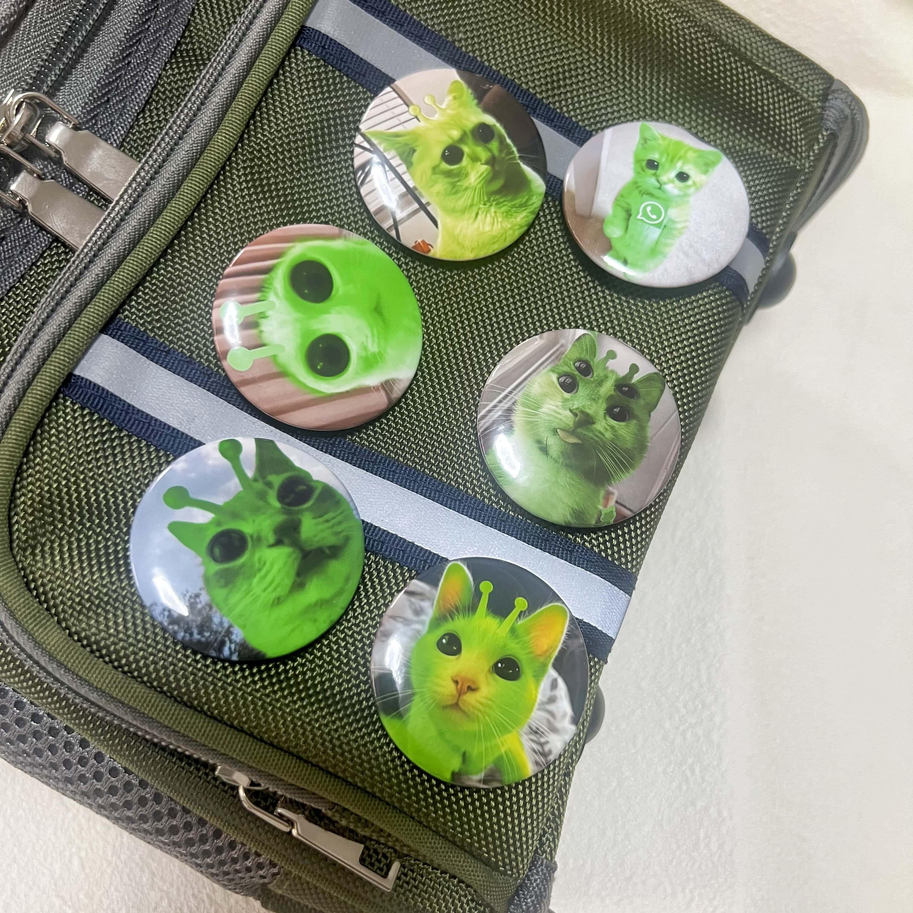 TEMU Set Of 6 Adorable Cat Badge Pins - Quirky Brooch With , Perfect For Clothing, Hats, And Backpacks - A Stylish Accessory For , , And Colleagues -