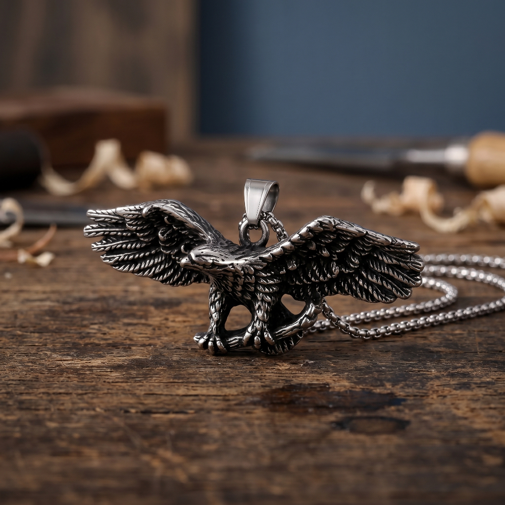 Image of Lnchran 1pc 316l 316l 316l Stainless Steel Spread Wing Eagle Pendant Necklace Vintage Biker Animal Jewelry For Men