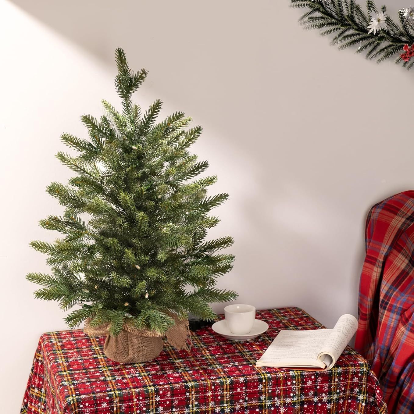 A Decorative Tree For Desktops, Perfect For Festive In Homes, Offices, And Indoor And Outdoor Settings, Featuring A Fabric Bag Base For Daily Use (note: Does Not String)