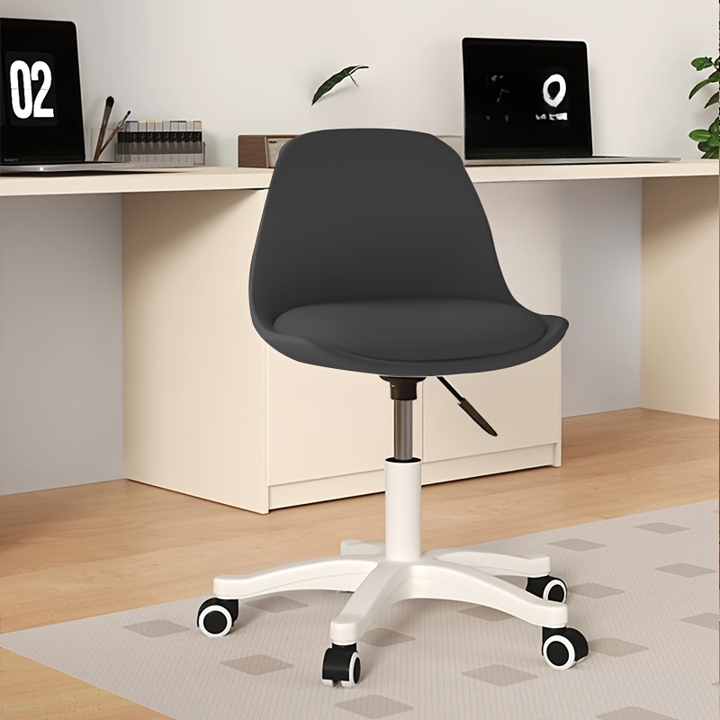 Silla de oficina ajustable en altura con base giratoria, diseño nórdico moderno, asiento de plástico duradero, estructura de acero inoxidable, operación con manija y ruedas, no es una silla de oficina acolchada