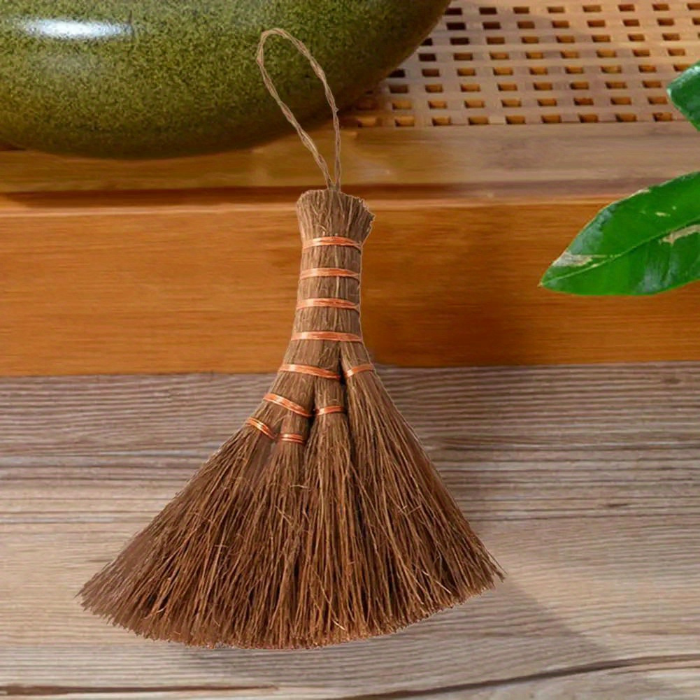 

Mini Balai Compact avec Brosse Fouet Naturelle - Outil de Nettoyage à Main Facile à Tenir pour & la , Marron, Inclut une Corde de Suspension