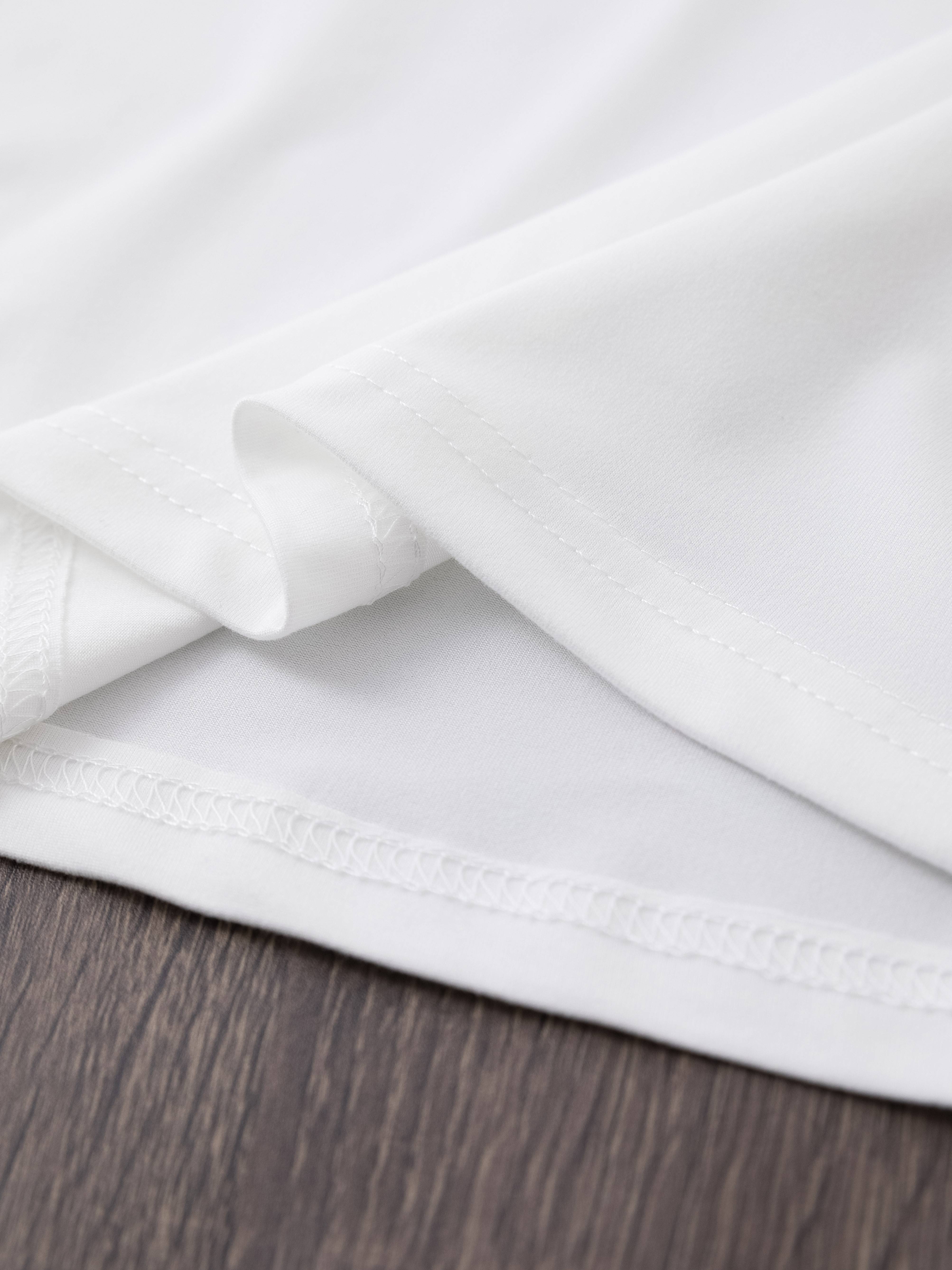 Women's Elegant Round Neck Short-Sleeve T-Shirt - Vibrant Red with White Calvin Monogram Print, Soft Fabric, Casual Versatile Top for Spring & Summer, Machine Washable, Casual Attire, Stylish Letter Print, Comfortable Fit