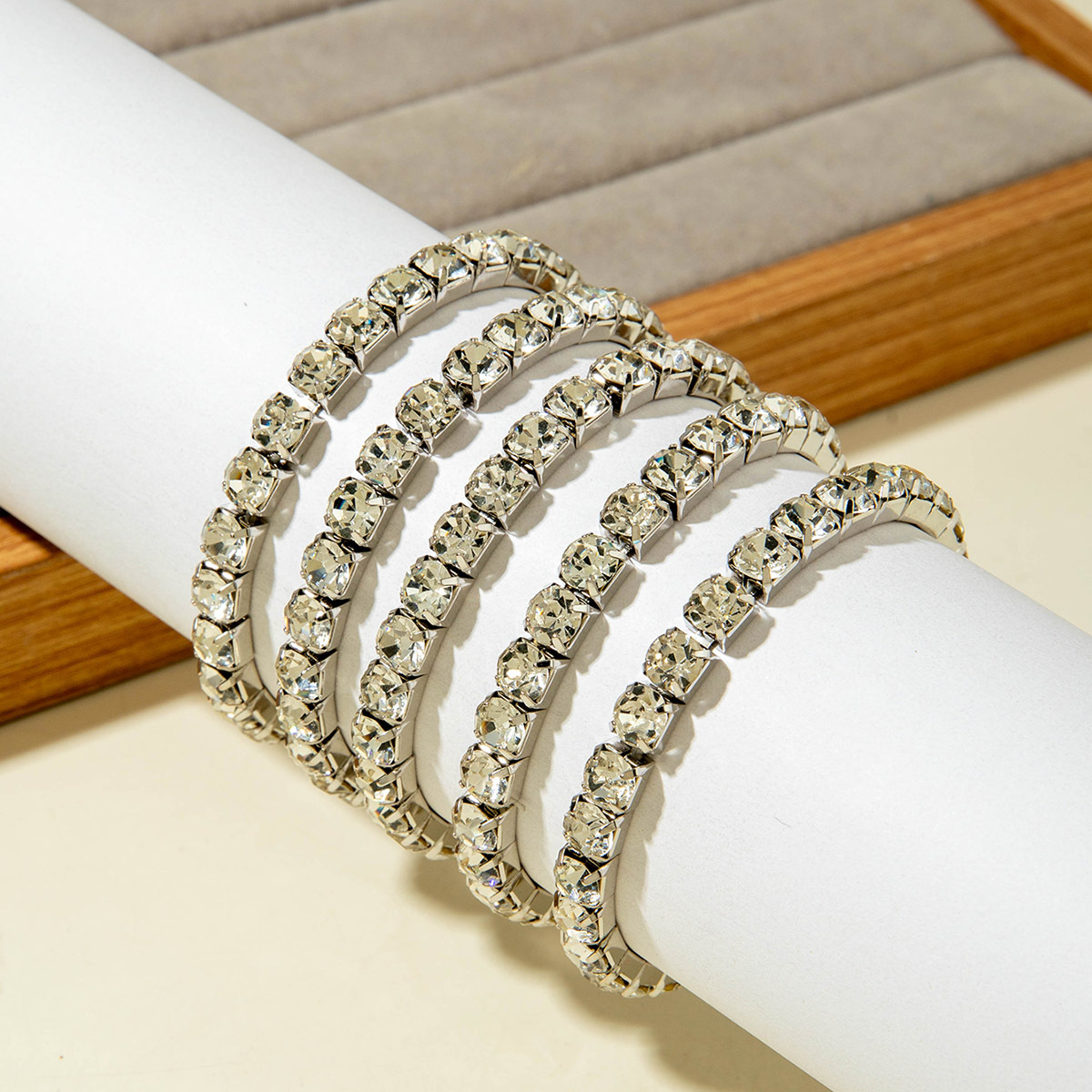 TEMU Set da 5 braccialetti tennis eleganti da donna IMOLI con strass - Braccialetti elastici impilabili con quadrate, placcati K, adatti per feste, ,
