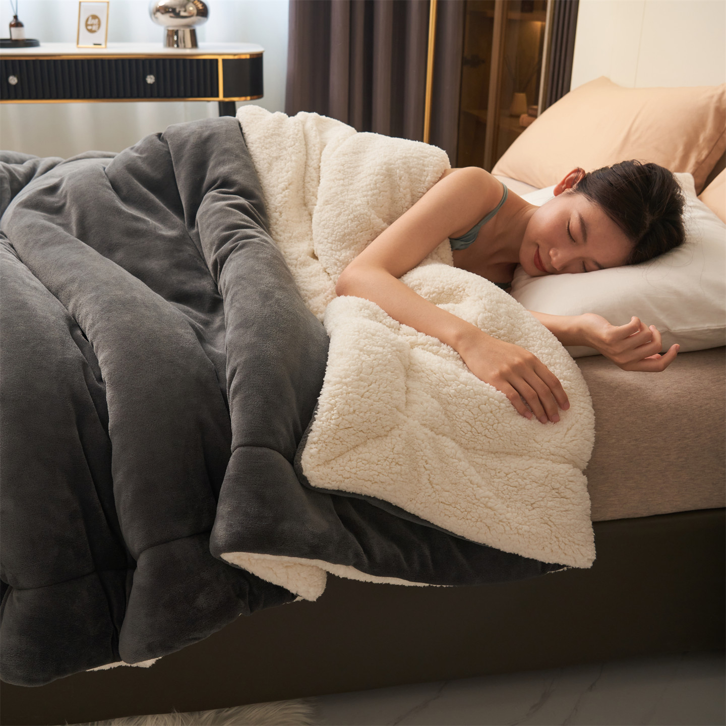 TEMU Easy Solid Color Milk Fleece Blanket, Thin Bedspread For Nap, Casual Sofa Blanket, Soft And Comfortable, Thick And Warm, Plush Blanket, Machine