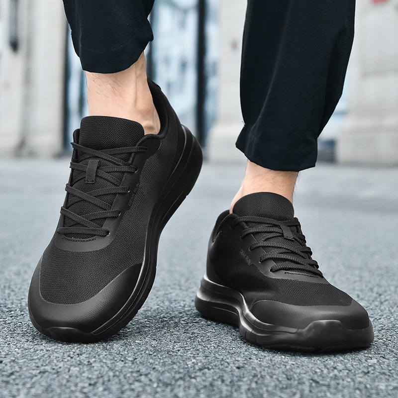 Men's Extra Wide & Large Sneakers