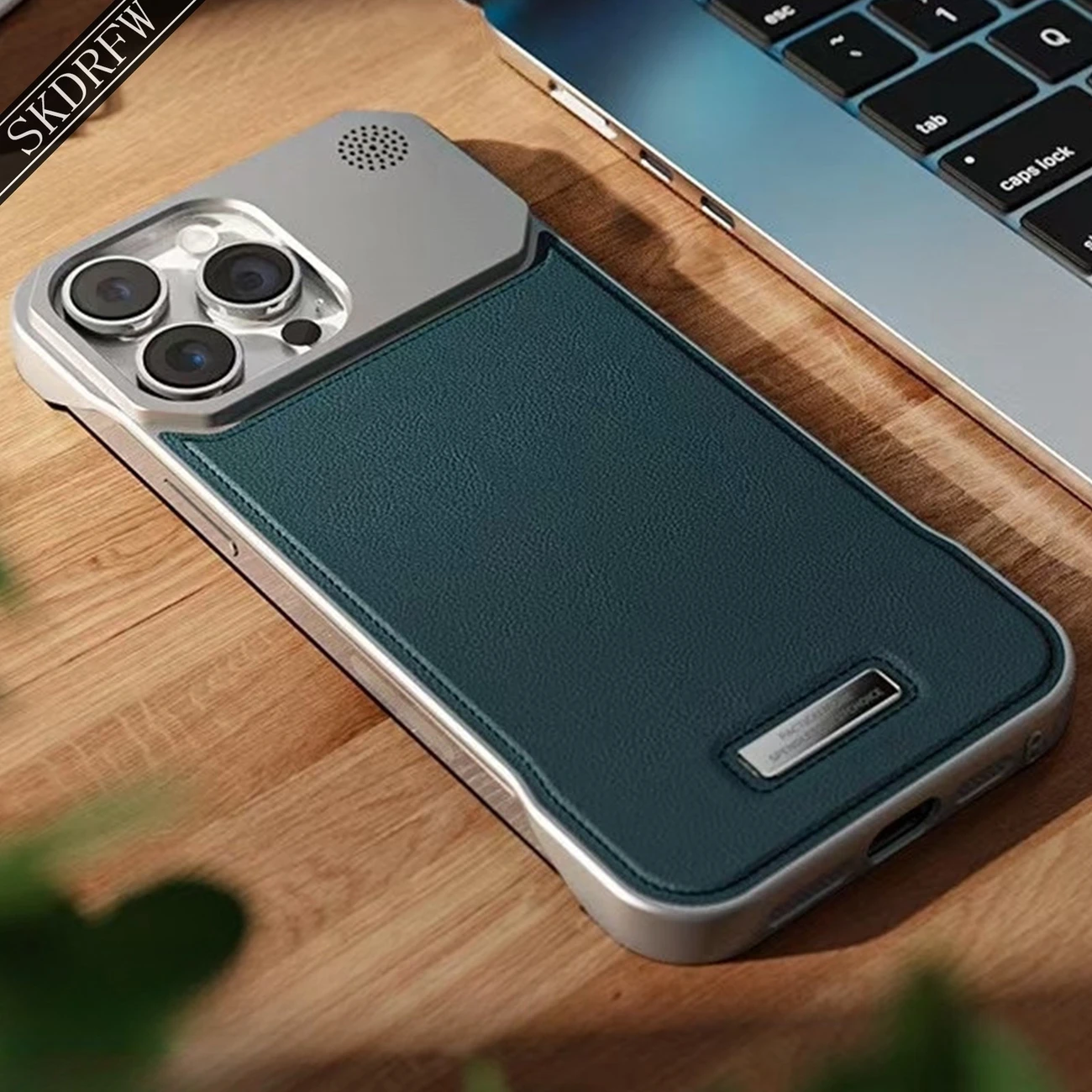 غطاء هاتف محمول عالي الجودة بدون حدود مع حلقة مغناطيسية مخفية ونمط جلد سادة للعلاج بالروائح، مناسب لـ iphone 16 16pro 16plus 16 15 15plus 15pro 15 14 14plus 14pro 14 13 13pro 13mini 13 12 12pro 12mini 12 11 11 /ملمس جلدي صناعي أشبه بالبيج الفاتح / قطع ميكانيكية / تصميم بدون حدود يعيد الشعور الحقيقي بالآلة / يدعم الشحن اللاسلكي التفاصيل 3