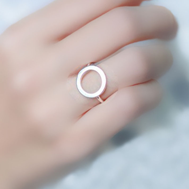 Hollow Circle Ring, Exquisite Design for All Seasons