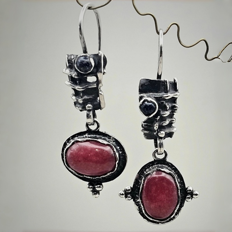 Women's Vintage Distressed Long Earrings with Asymmetrical Oval Pendant