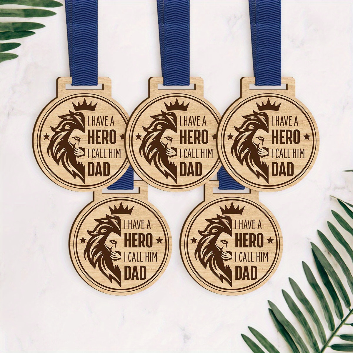 TEMU 2d Flat 5 Wooden Medal Pendants, Designed With A Lion Motif, To I . This Commemorative Medal Is A Great Gift For Birthdays Or Father's Day, And