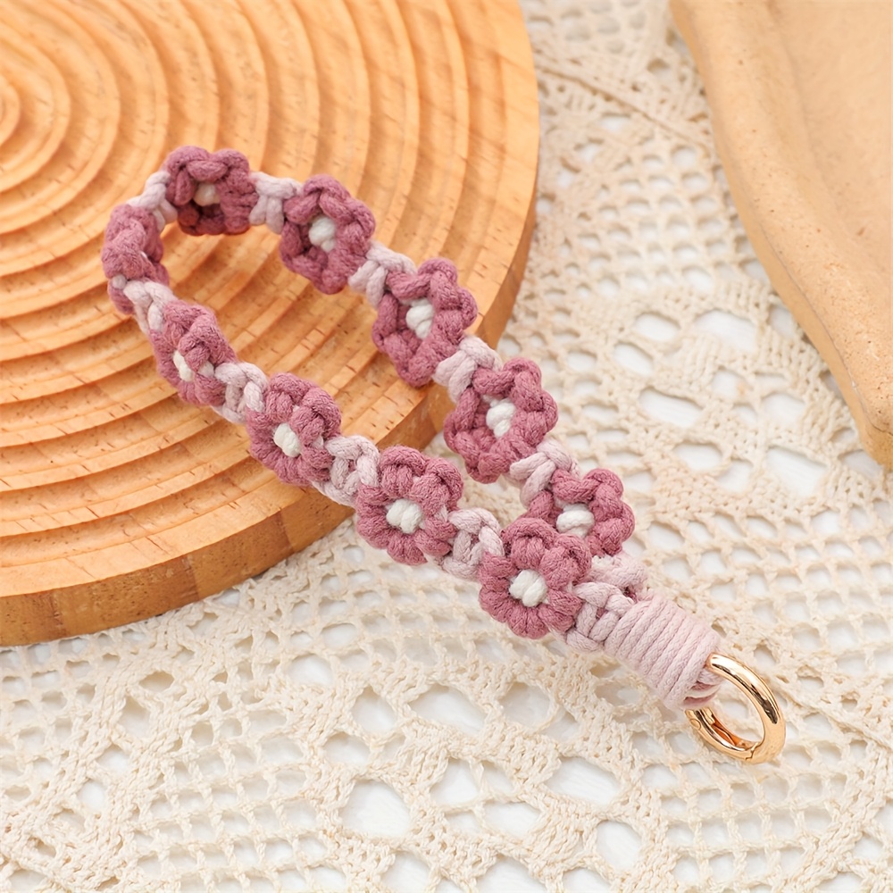 E-shop Handgefertigter böhmischer Makramee-Schlüsselanhänger-Armband - Exquisites Häkel-Blumendesign, gelbe und grüne Farbblöcke, für Damen-Schlüssel