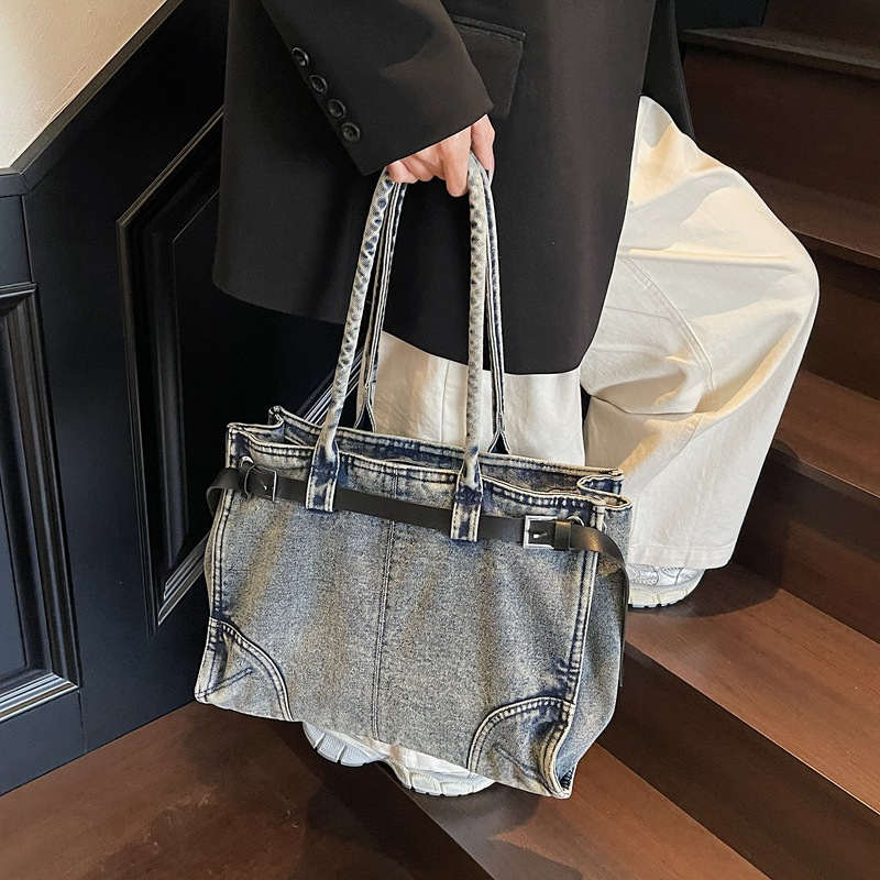 lunch box tote bag／silver × denim lunch box tote bag／silver × denim Amazon.com: Small Lunch