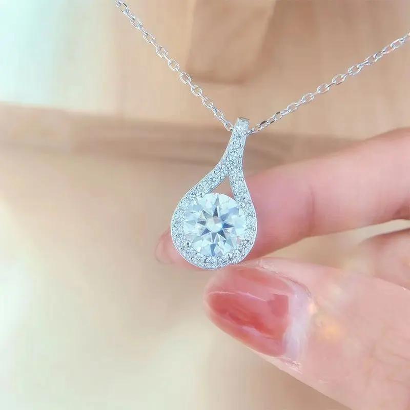 925 Silver Moissanite Drop-shaped Pendant Necklace, Gift
