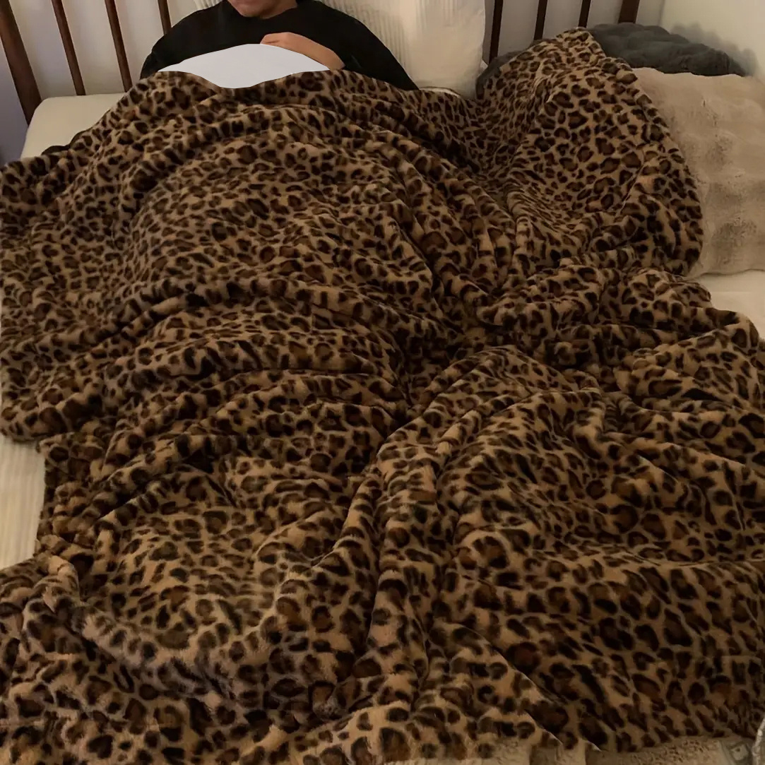 TEMU Faux Fur Throw Blanket Featuring A Leopard Print Design - Soft, Comfortable, And Suitable For Any Season - Ideal For Use On A Sofa, Bed, , Or