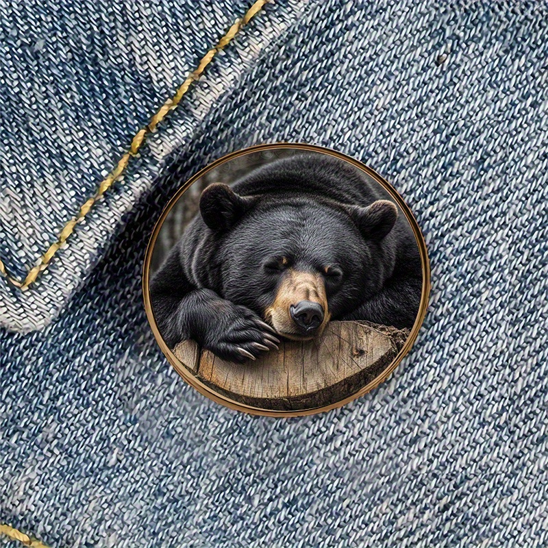TEMU A Single Piece Of Wildlife-themed Brooch Featuring A Black Bear Resting On A Log, Made Of Alloy Resin, Ideal For Decorating Backpacks, Hats,