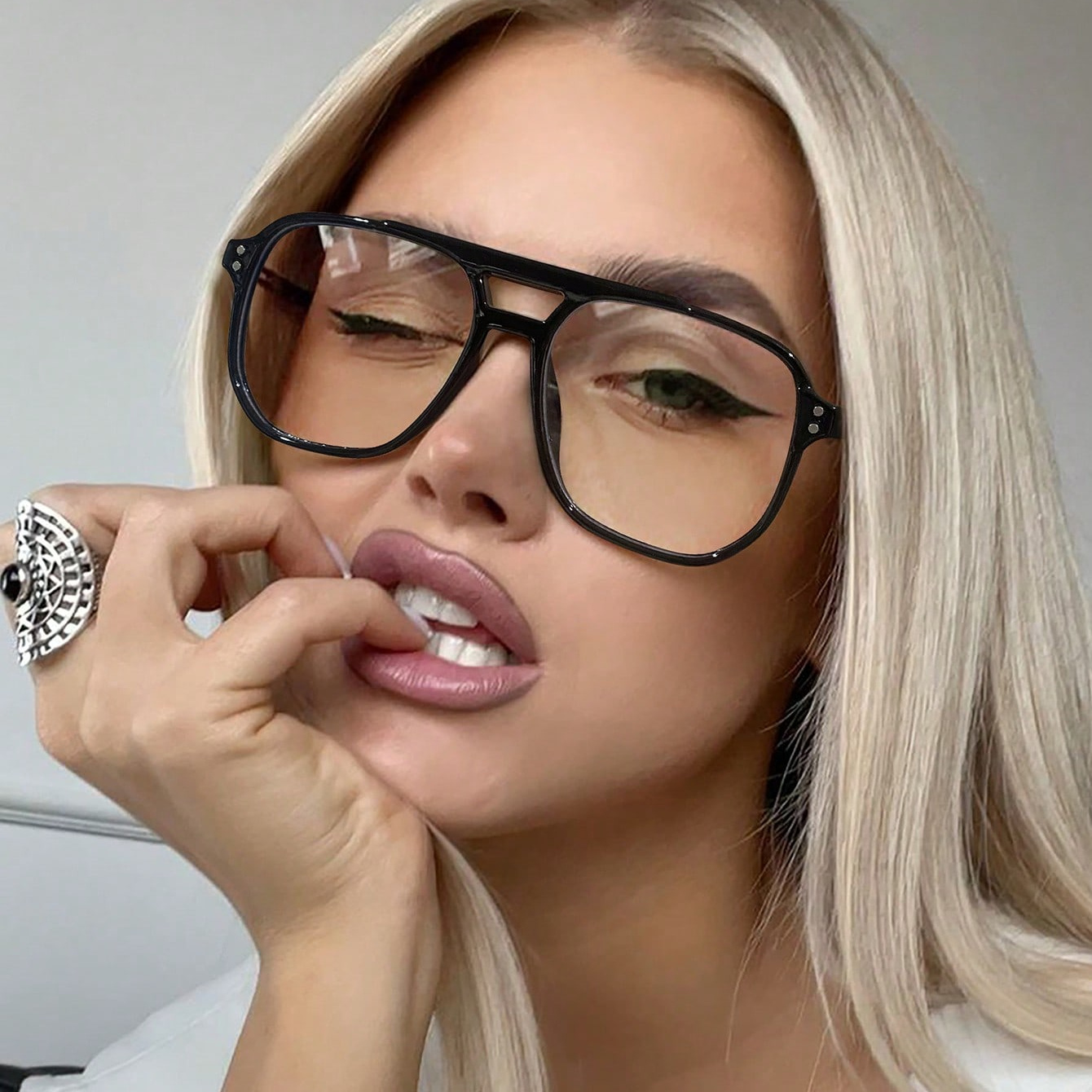 1pc Women's Acrylic Light Glasses Pilot Square Frame Stylish Non- Glasses For Daily