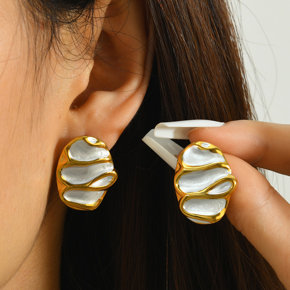 Women's Irregular Geometric Oval Stud Earrings, Elegant Design
