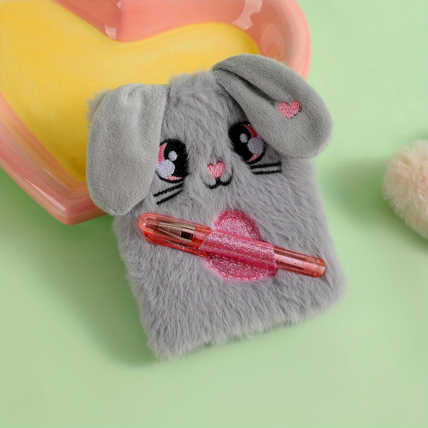 Lovely Cat And Dog Mini Notebook- With Ball Point Pen, Quick Drying Gel Pen- Portable Diary And Student Gift Notebook, Which Used As Birthday And Christmas Gifts, Wedding Gifts