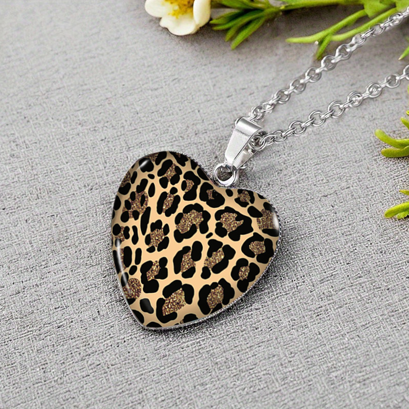 E-shop Leopardenmuster Herzförmige Halskette Glas Kuppel Anhänger Handgefertigter Herren Schmuck