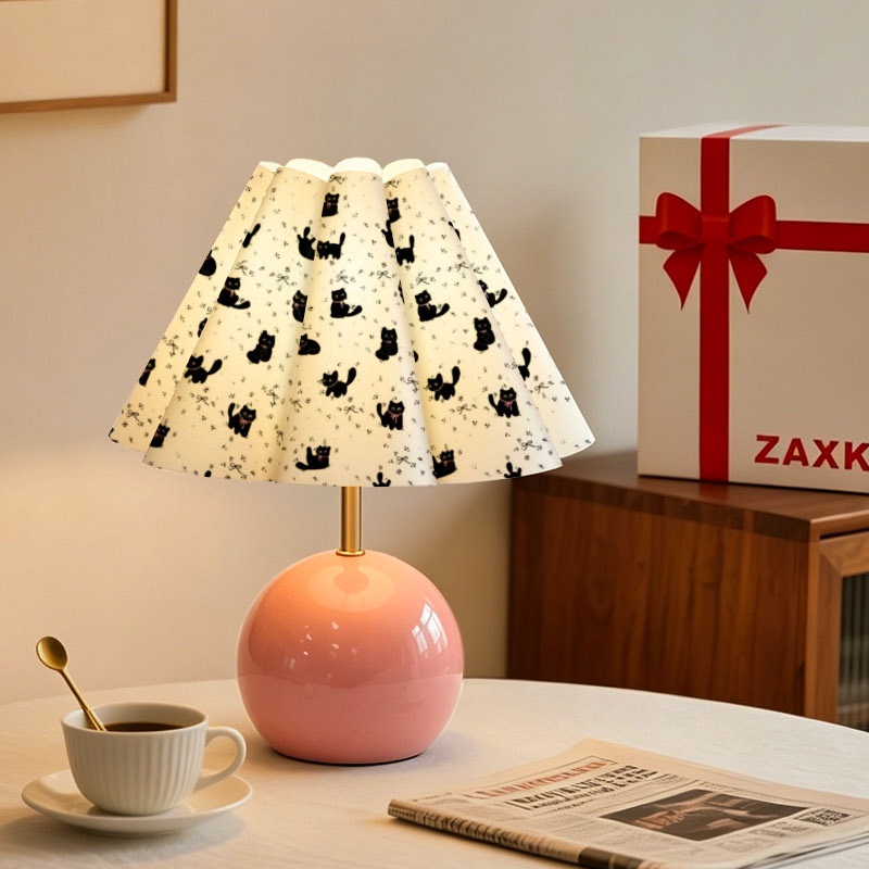 Botanical Fern Leaf Pattern USB Powered Desk Lamp