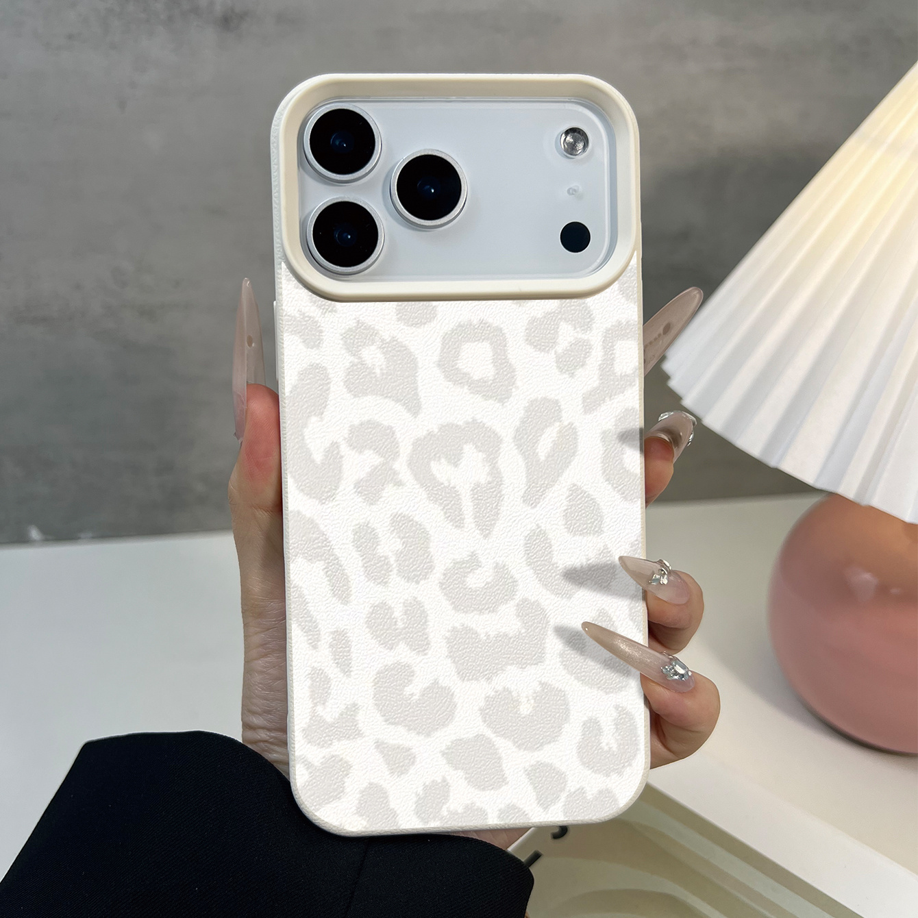 Phone Case - Phone Case: 1pc Light Gray Leopard Print Abstract Pattern Case With Texture - Compatible With Iphone 17/6pro/15promax/14/13/12/11 - Stylish, Protective Soft Case With (unisex)