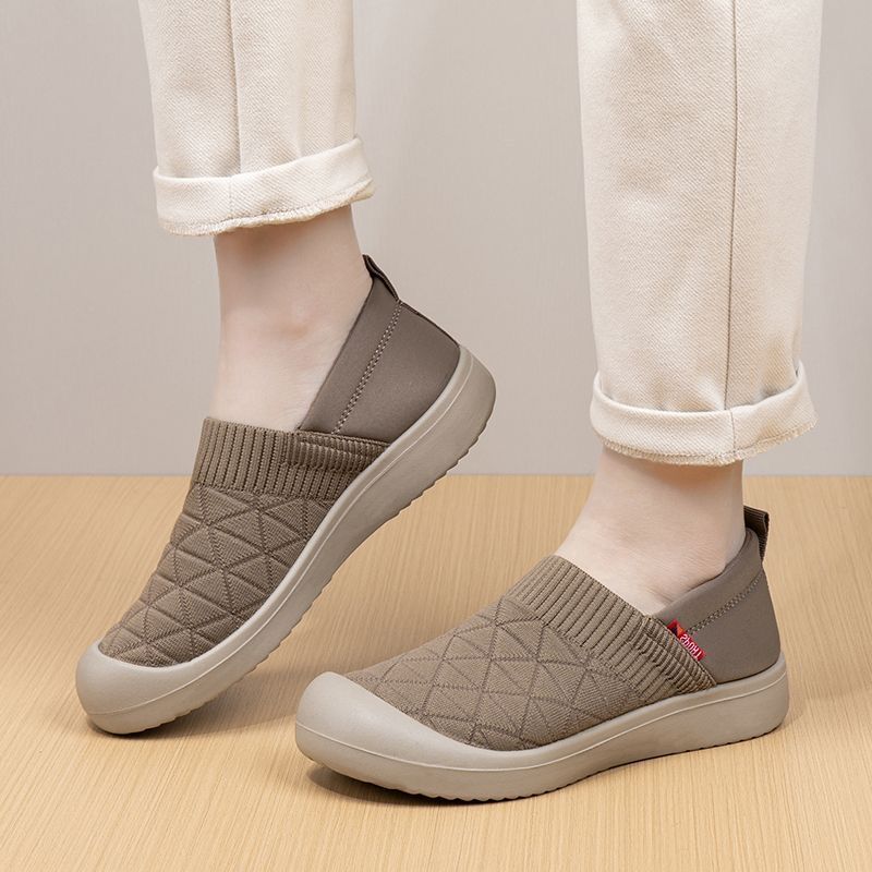 larawan ng item [sneakers] pambabaeng fashionable high-end   woven high   breathable soft sole flat   anti slip casual shoes