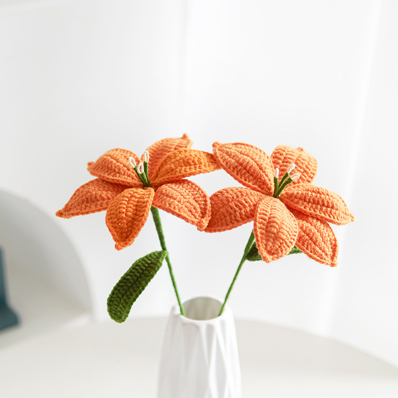 TEMU 2pcs Hand-crocheted Artificial Lily Flower Stems, Home Decoration, Office Desk Decoration Floral Arrangement