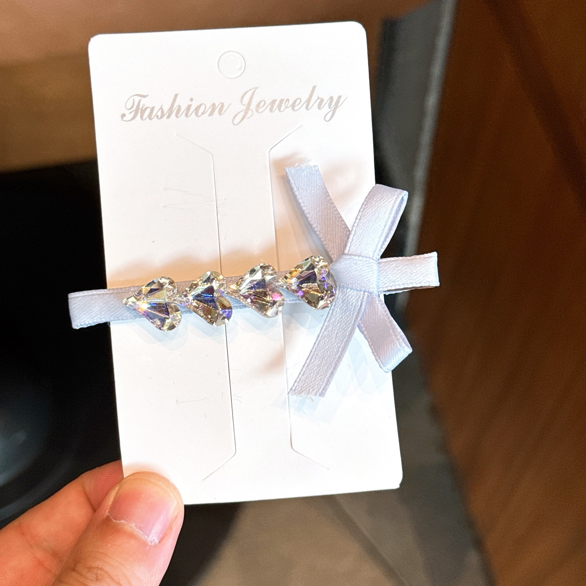 E-shop Muss eingetragen werden! Süße und liebliche herzförmige, funkelnde Diamant-Schmetterling-Haarspange, wer sie trägt, sieht gut aus