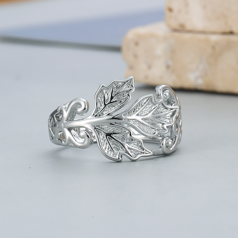 Stylish Hollowed-Out Maple Leaf Ring, Daily Wear