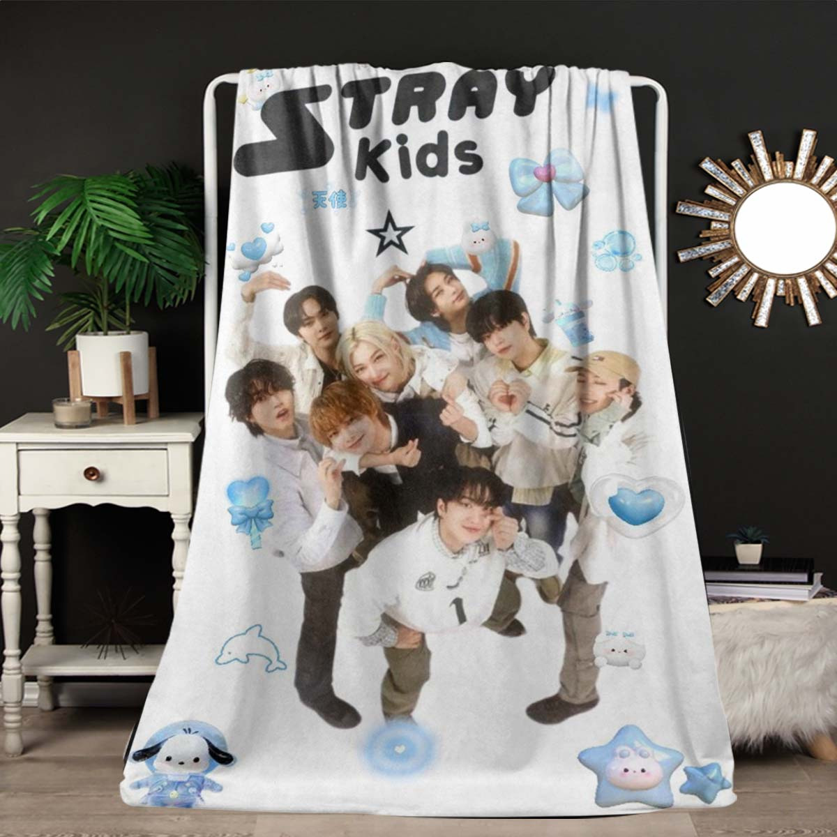 

Stray " Korean Themed Fleece Blanket - Cozy, Warm, - Living Room, Office, Or Travel - Cute Cartoon Print With Blue & Whimsical