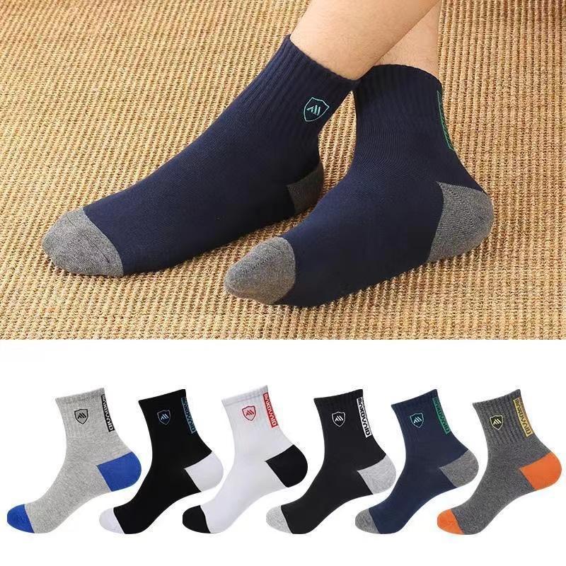 10pcs/5 Pairs Men's All-Season Sports Socks, Comfortable Breathable Thick Warm Socks for Autumn and Winter