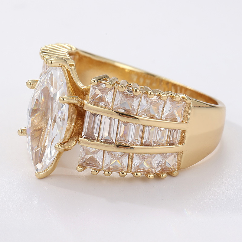 Women's Elegant Luxury Three-Layer Synthetic Zirconia Ring
