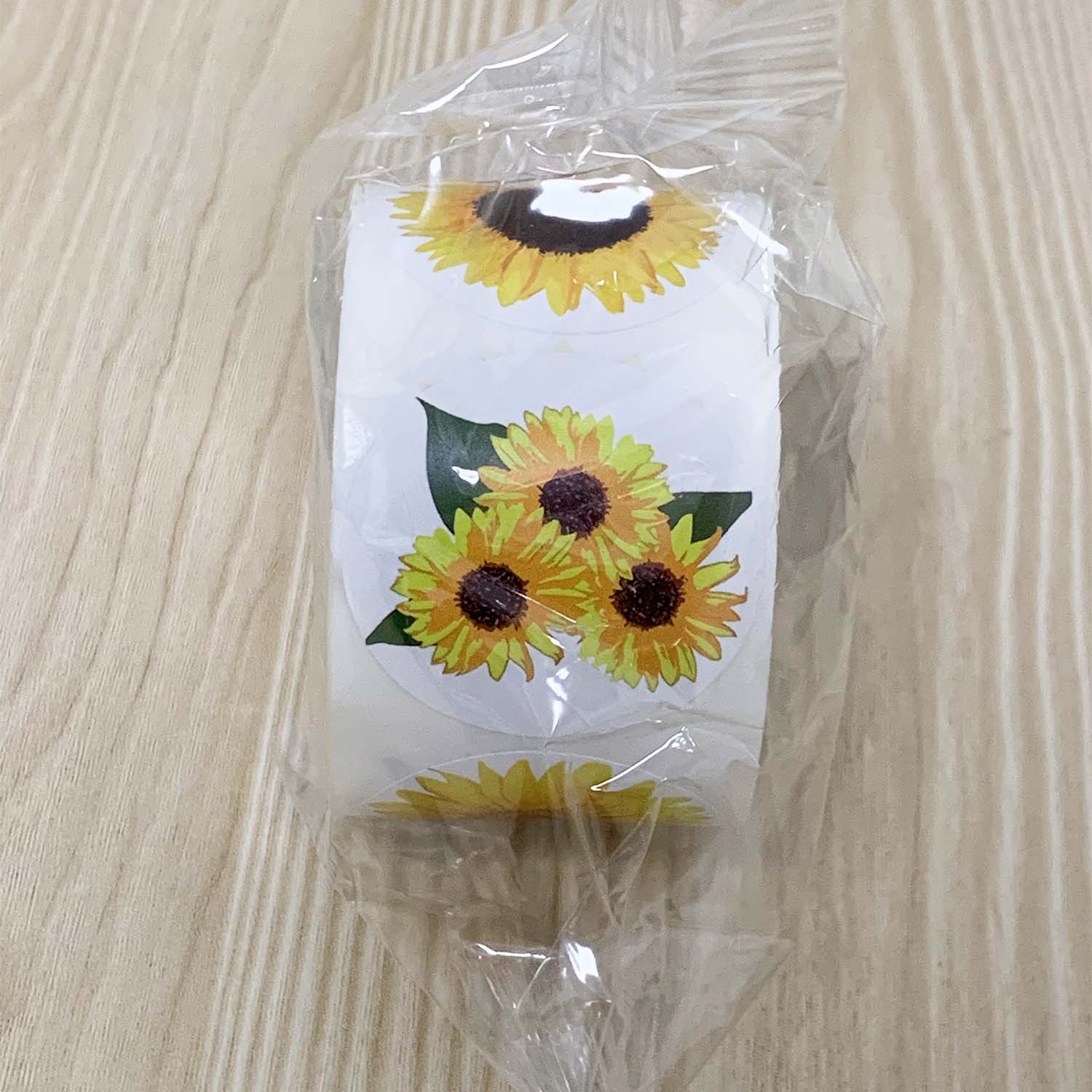 TEMU Etichette adesive sigillanti a rotolo da 500, simpatici girasoli, decorative per scatole regalo