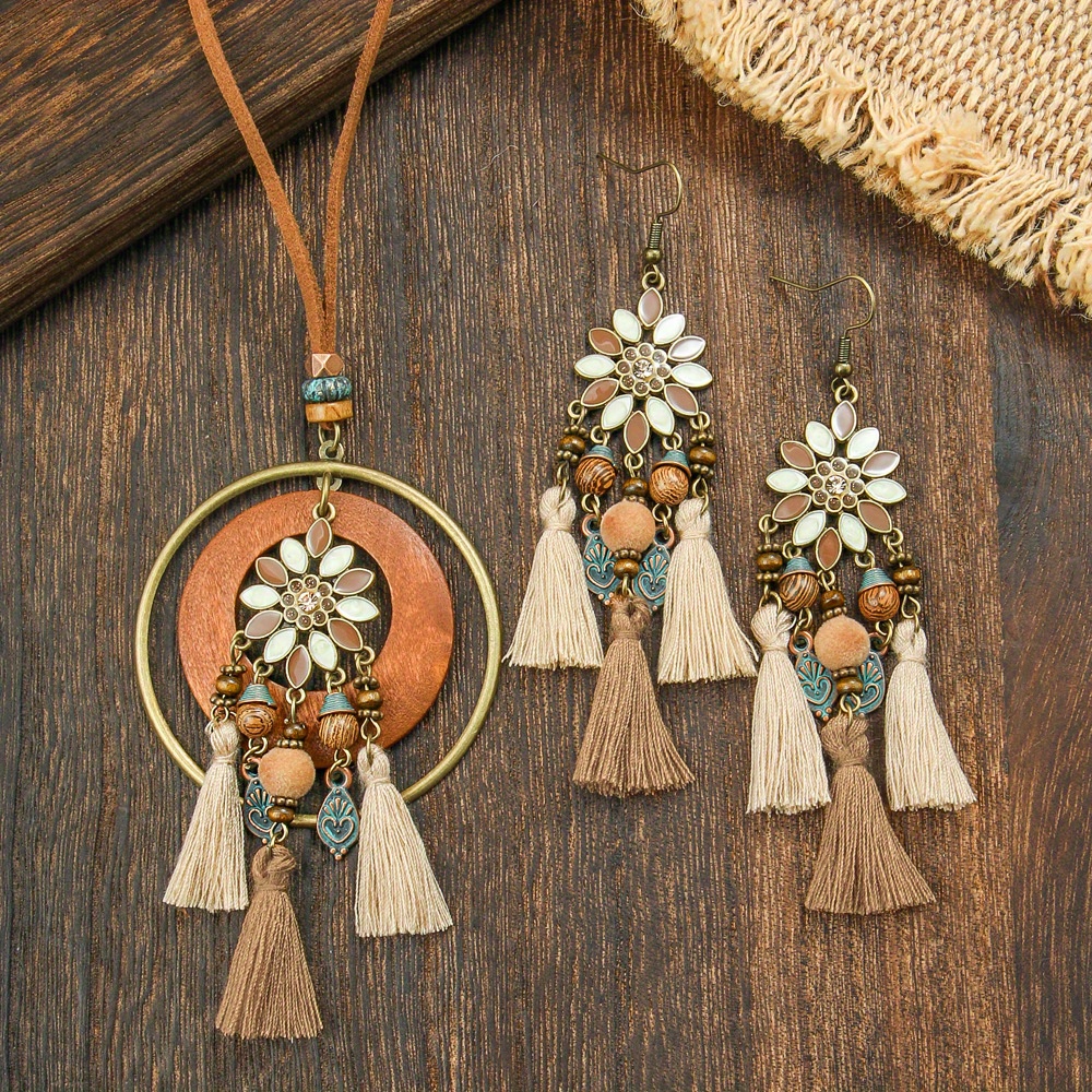 TEMU Boho Jewelry Set For Women 3pcs Bohemian Wood Necklace Earrings Disc Vintage Dangle Earrings Long Pendant Necklace Tassel Dangling Drop Earrings Summer Statement Festival Jewelry