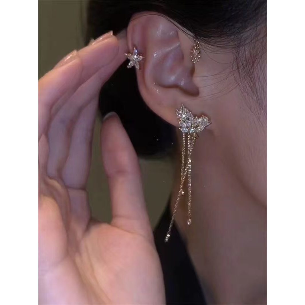 TEMU Boucle d'oreille papillon à simple pompon, super étincelante et facile à (1pc), mignonne et , parfait pour un usage