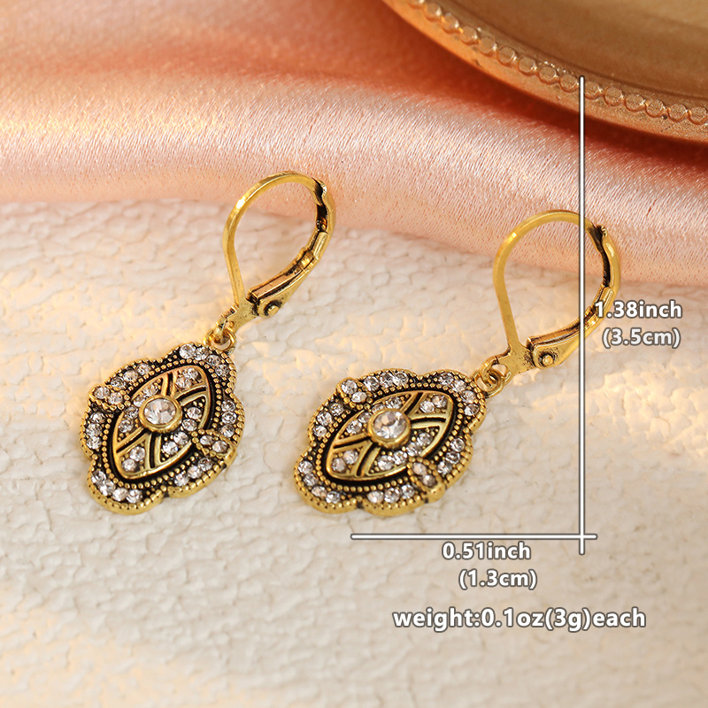 Vintage Carved Women's Pendant Earrings with Zirconia