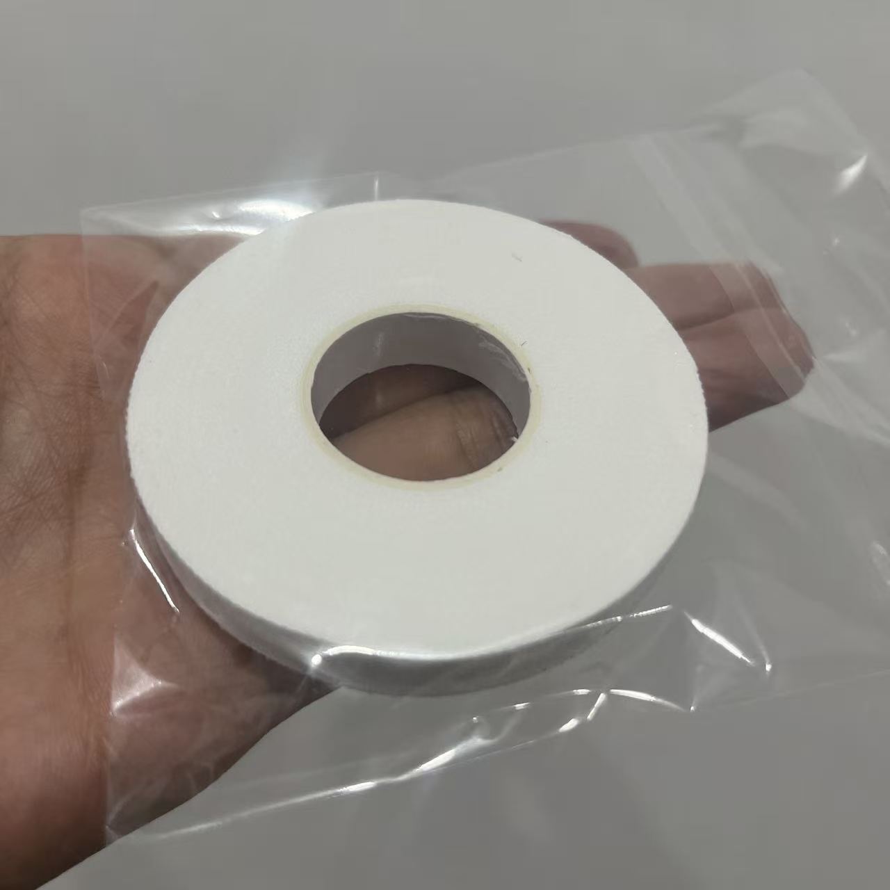 TEMU 1 Rouleau de Bande de Protection pour Doigts de 19,89 mètres de Long, Idéale pour le Volleyball, l'Escalade, l'Haltérophilie, le Basketball et