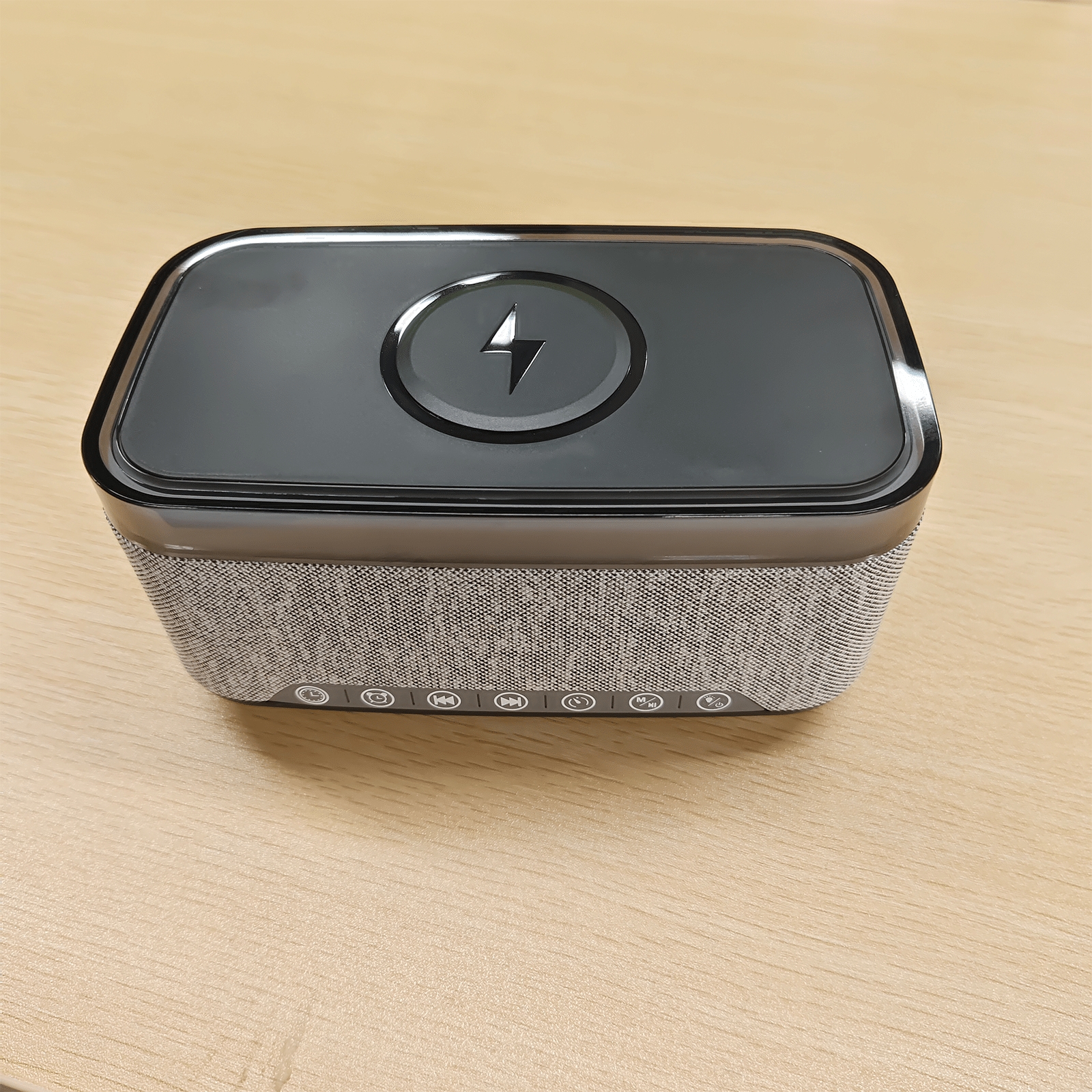 TEMU [wireless Alarm Clock] Alarm Clock With Dual Speakers, Sound Machine, Dimmer 12 24h Rgb Night Light, White Noise Machine For Heavy Sleepers.