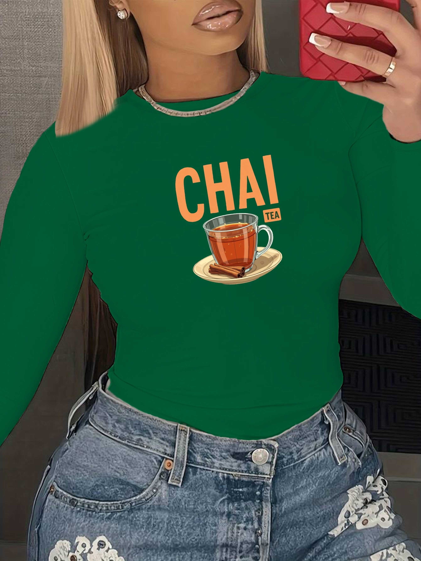 stylish long sleeved women's illustration of chai tea masala