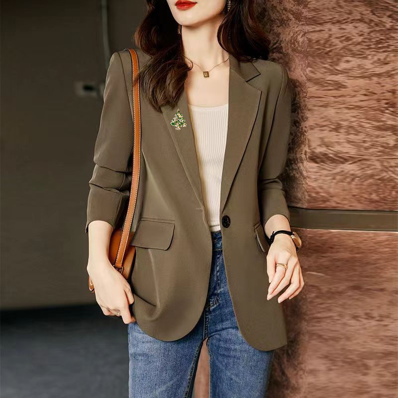 High Quality Luxury Christmas Tree Brooch Men Women Coats Party Pins Gift