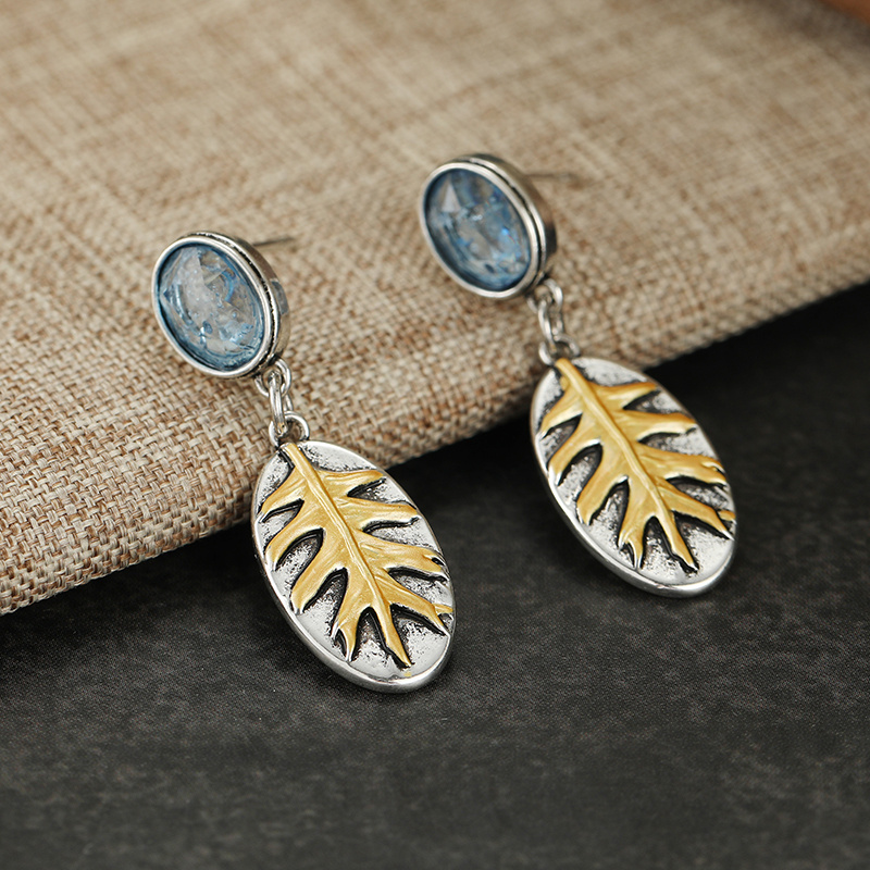 Vintage Relief Leaf Earrings