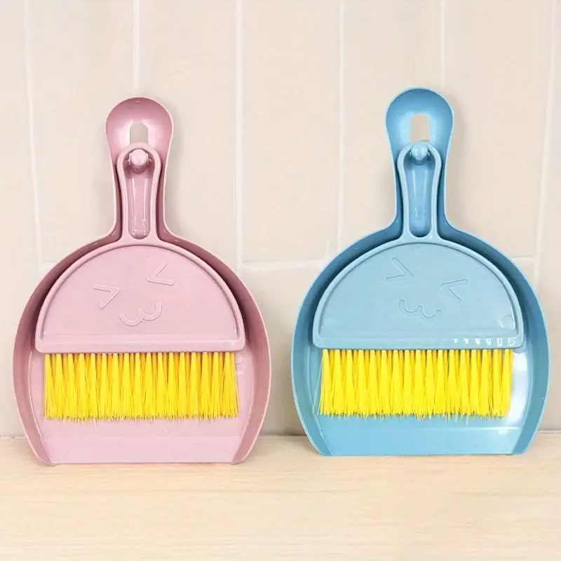 3pcs mixed color desktop broom cleaning tool handheld broom keyboard cleaning brush small broom set with dustpan computer clutter brush suitable for table and desktop cleaning Product details 5