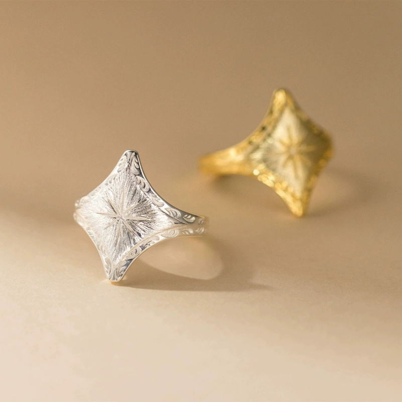 Elegant Vintage Copper Diamond-Shaped Ring for All Seasons