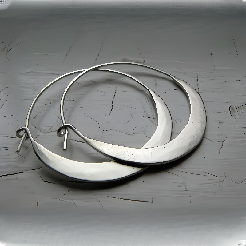 TEMU Silvery Plated Half Moon Earrings, Handmade Elegant Bohemian Sparkling Silvery Crescent Earrings, A Gift For Her, Worn By Women On A
