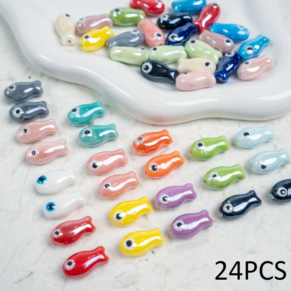 E-shop 12/24 Stück Zufällig Gemischte Farbe Kleine Fisch Keramikperlen, Bunte Keramik Fischförmige Perlen Geeignet für Schmuckherstellung,