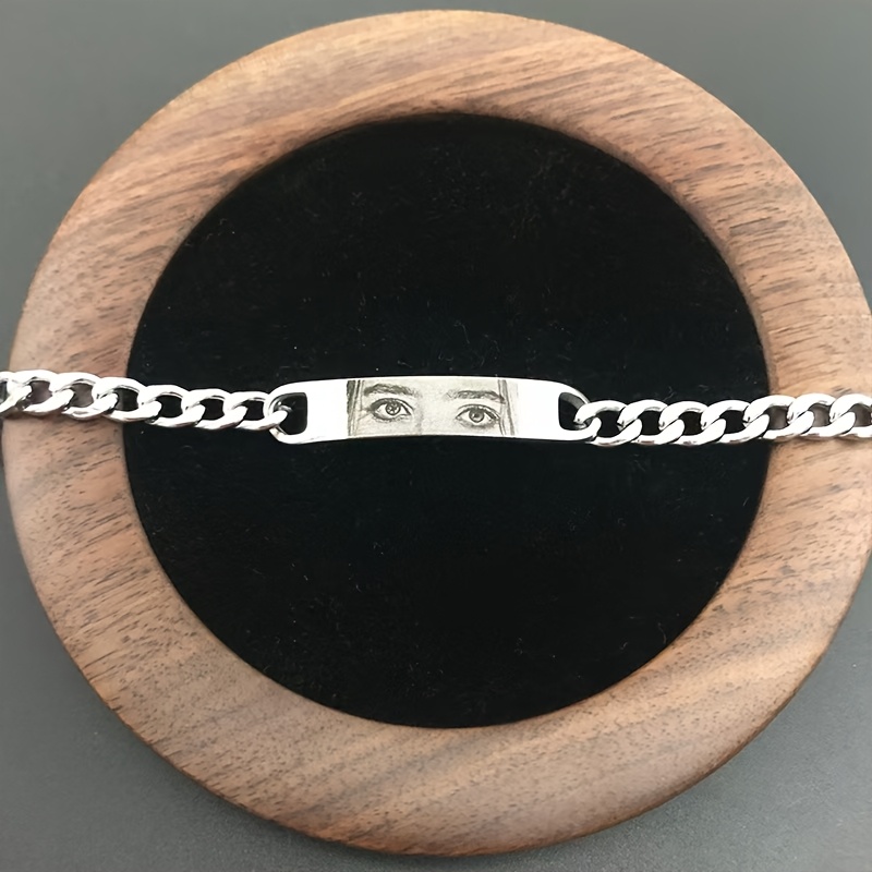 TEMU 1pc Bracelet personnalisé en acier inoxydable gravé avec image d'œil, chaîne réglable, élégant et , polyvalent et , est un cadeau pour la